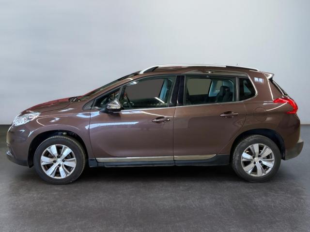 Peugeot 2008 image 3