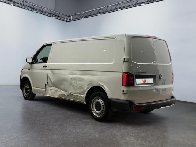Volkswagen Transporter image 8