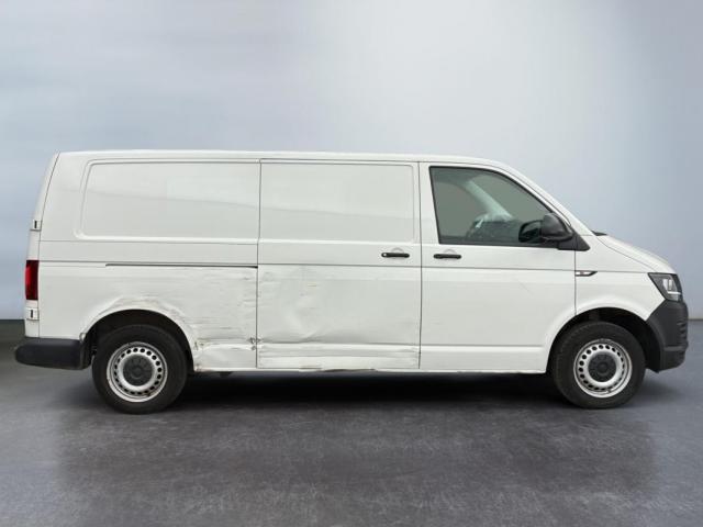 Volkswagen Transporter image 7