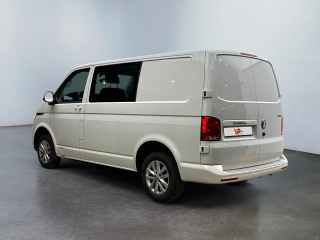 Volkswagen Transporter image 8