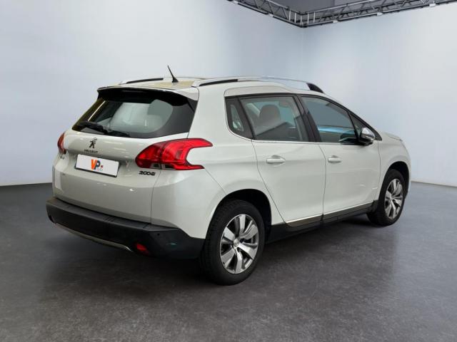 Peugeot 2008 image 6