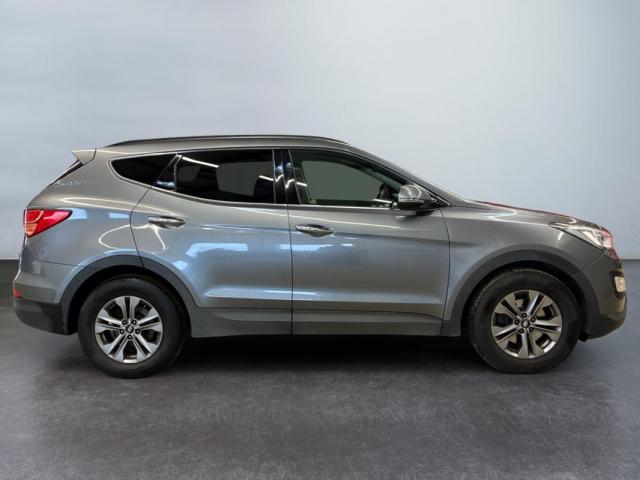 Hyundai Santa Fe image 7