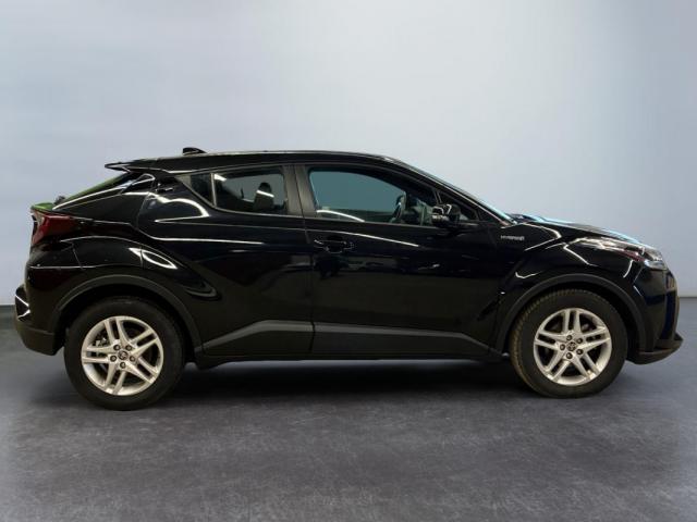 Toyota C-Hr image 2