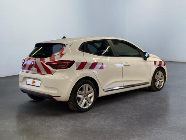 Renault Clio image 2