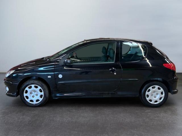 Peugeot 206 image 4
