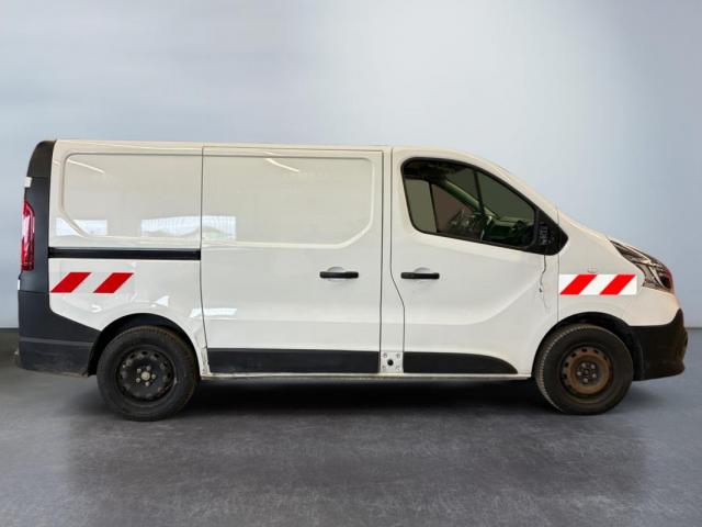 Renault Trafic image 3