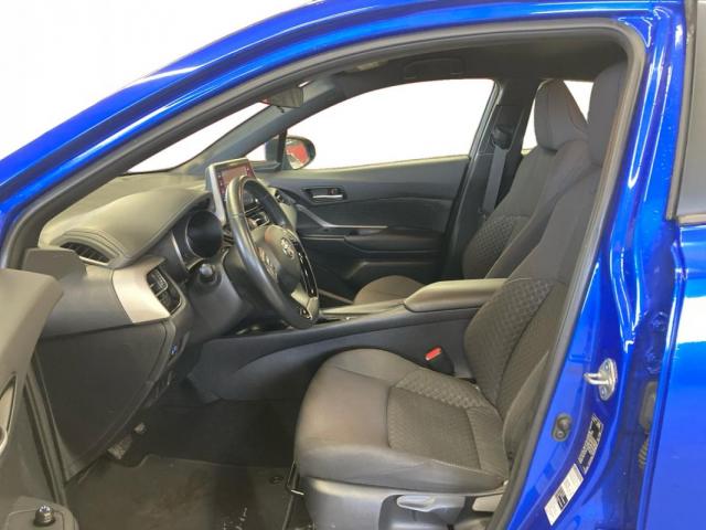Toyota C-Hr image 7