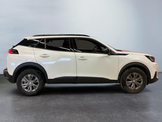 Peugeot 2008 image 3