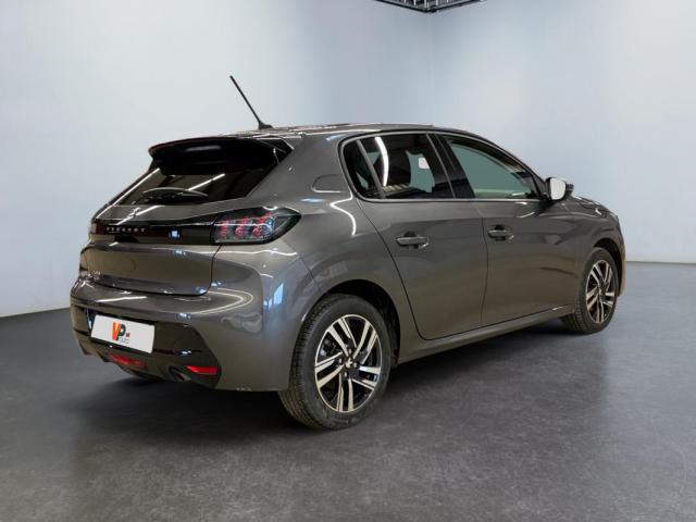 Peugeot 208 image 6