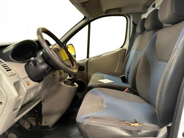 Renault Trafic image 1