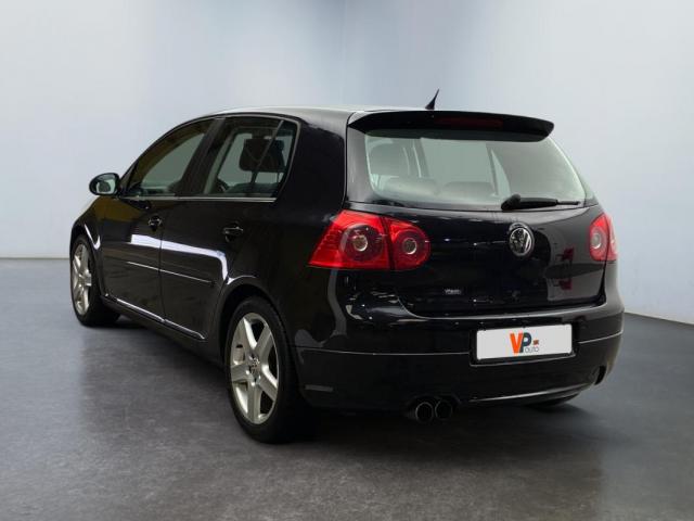 Volkswagen Golf image 1