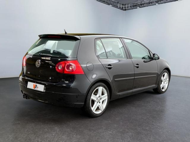 Volkswagen Golf image 7