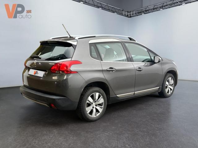 Peugeot 2008 image 6