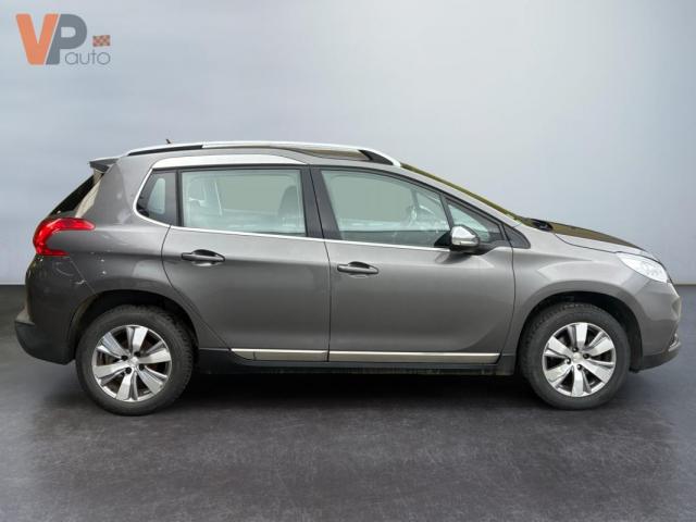 Peugeot 2008 image 1