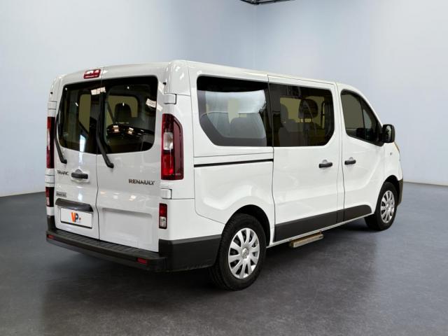 Renault Trafic image 8