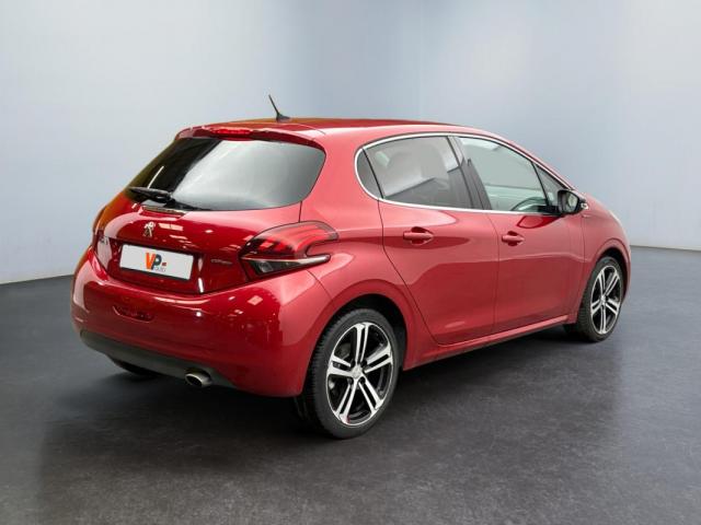 Peugeot 208 image 1