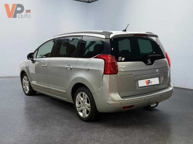 Peugeot 5008 image 6