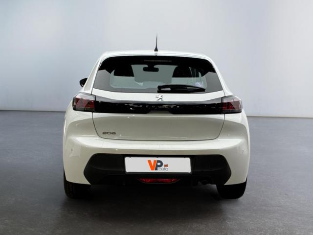 Peugeot 208 image 2