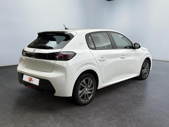 Peugeot 208 image 7