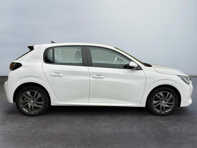 Peugeot 208 image 5