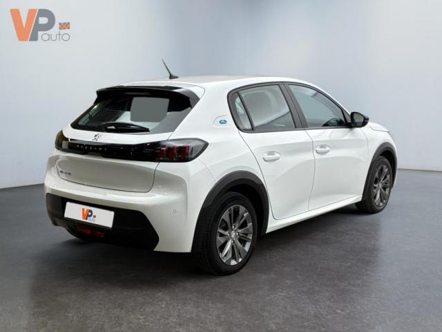 Peugeot 208 image 3
