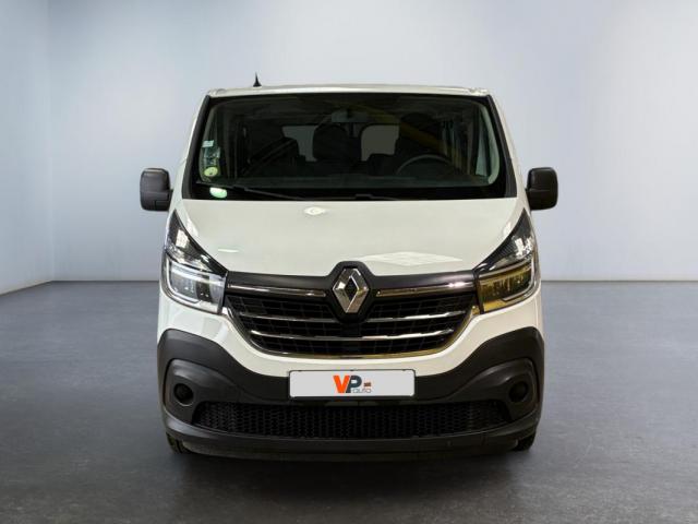 Renault Trafic image 2