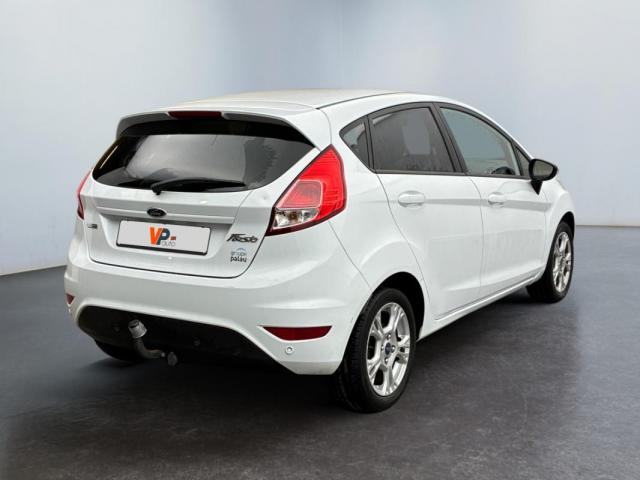 Ford Fiesta image 2