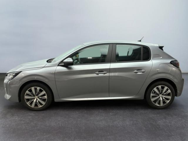 Peugeot 208 image 8