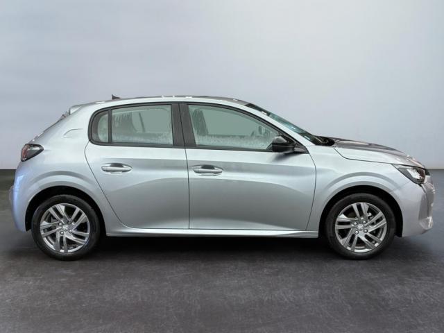 Peugeot 208 image 3