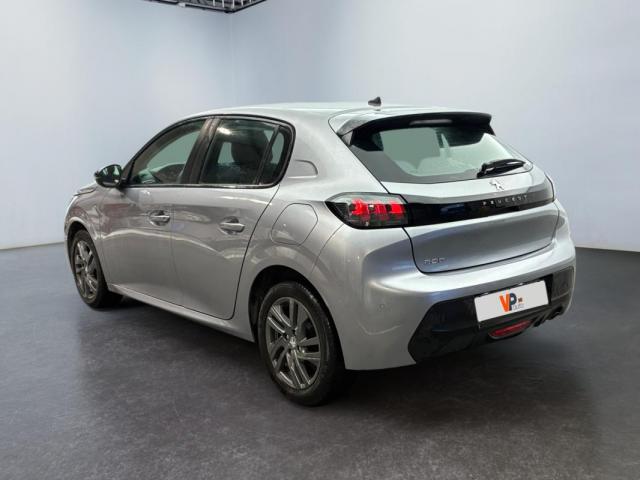 Peugeot 208 image 5
