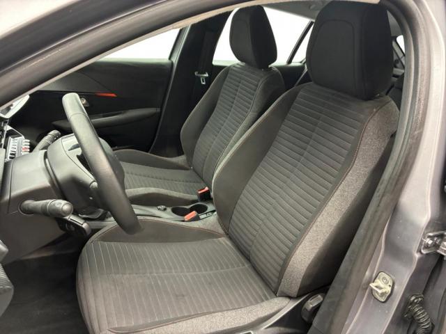 Peugeot 208 image 4