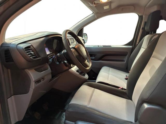 Peugeot Expert Combi image 4