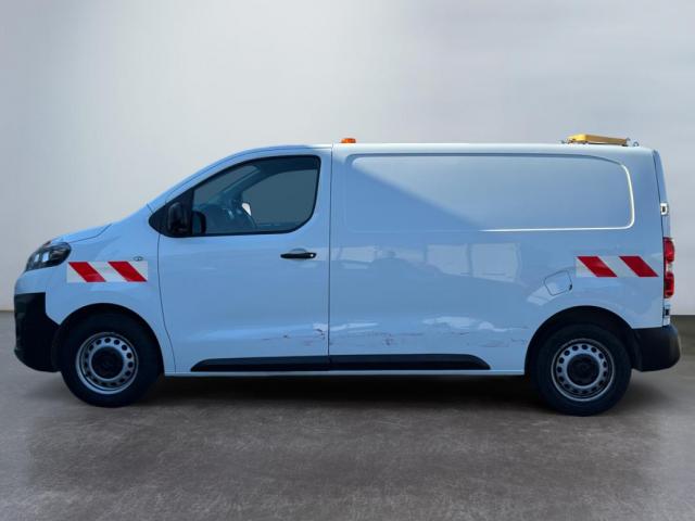 Citroen Jumpy image 1