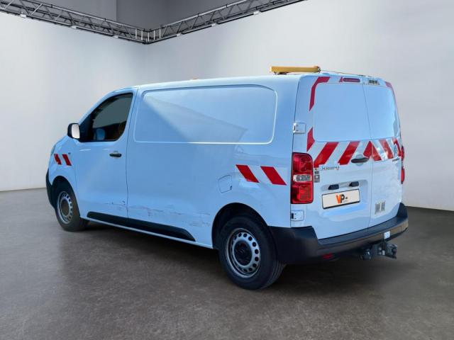 Citroen Jumpy image 2
