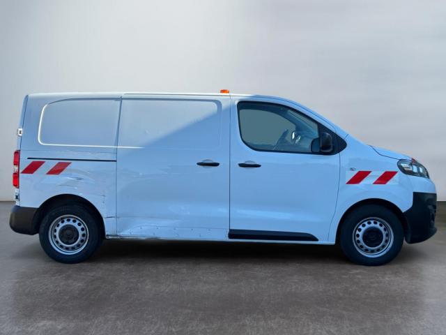 Citroen Jumpy image 3