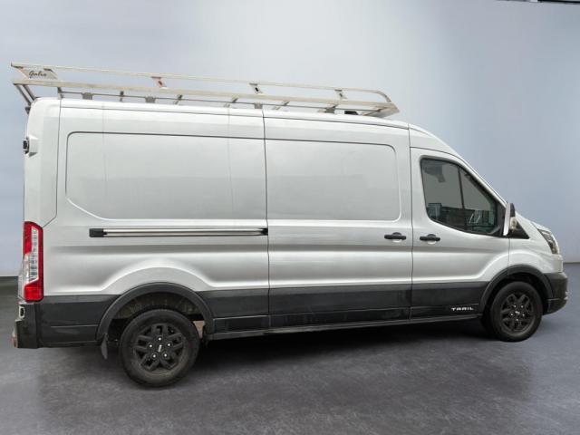 Ford Transit image 6