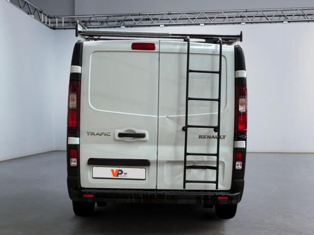 Renault Trafic image 1