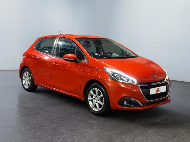 Peugeot 208 image 6