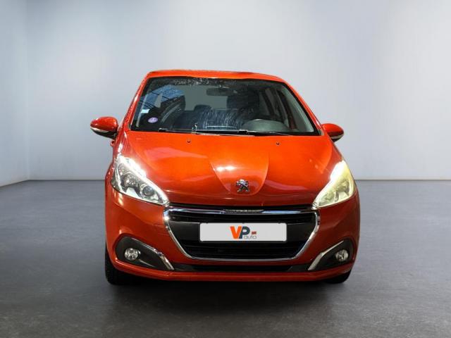 Peugeot 208 image 2