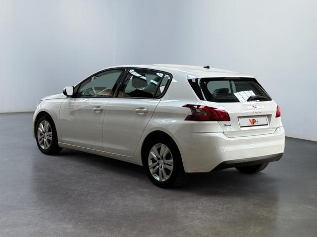 Peugeot 308 image 2