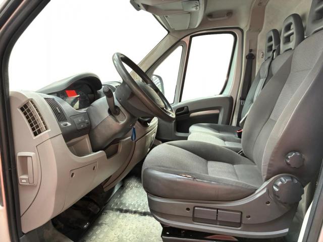 Peugeot Boxer image 7