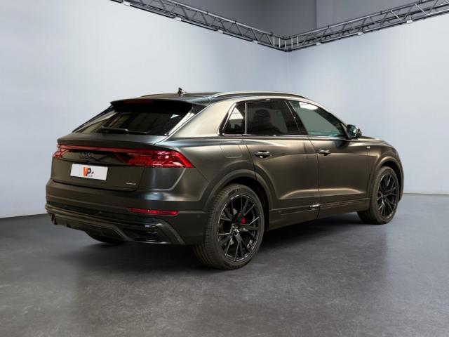 Audi Q8 image 1