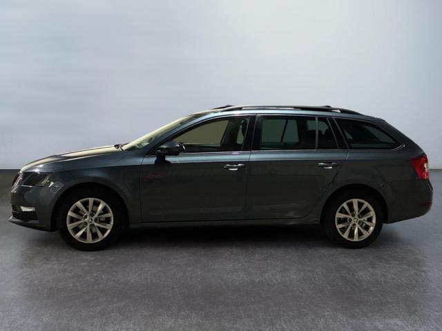 Skoda Octavia image 1