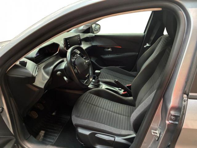 Peugeot 208 image 7