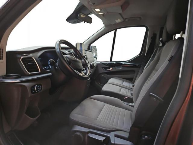 Ford Tourneo image 3