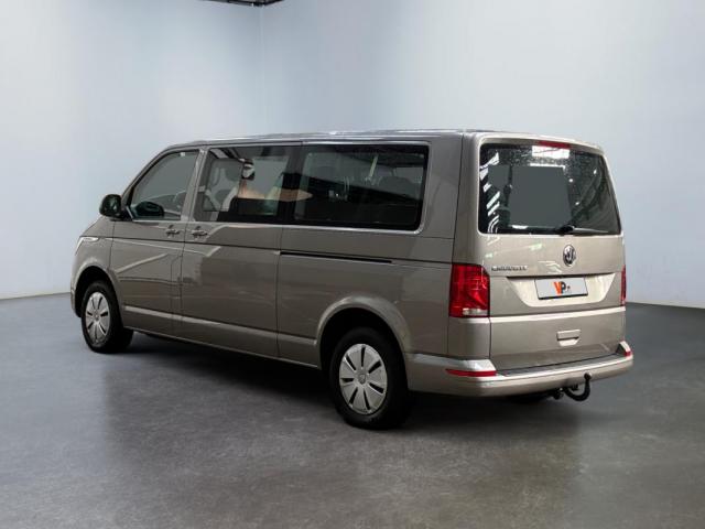 Volkswagen Caravelle image 2