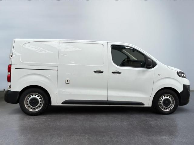 Citroen Jumpy image 1