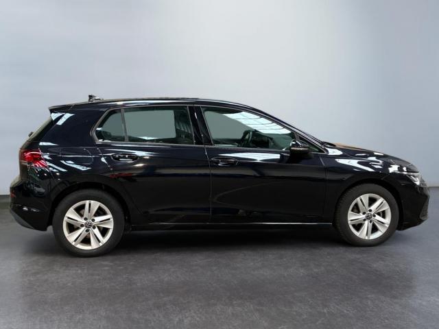 Volkswagen Golf image 1