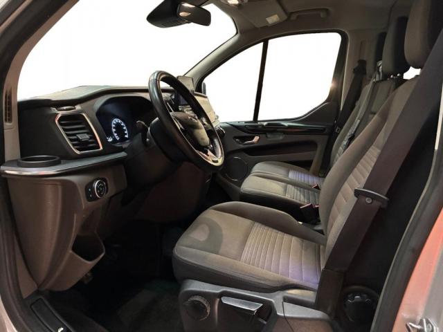 Ford Tourneo image 6