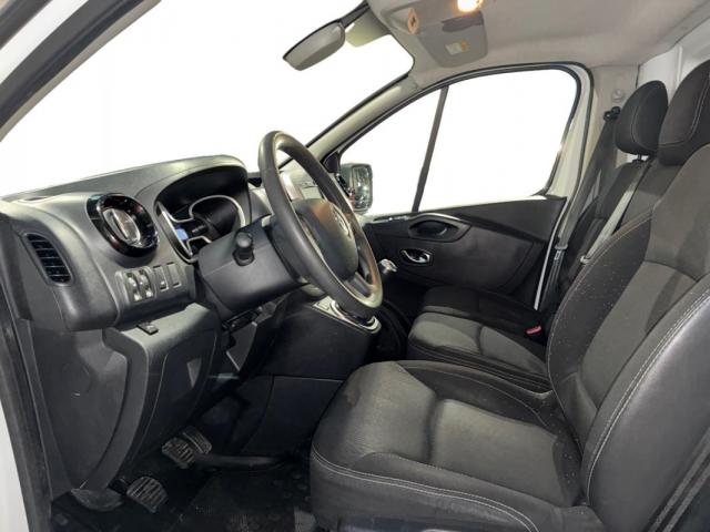 Renault Trafic image 4